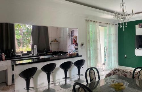 Souza House | Casa Arejada e Tranquila