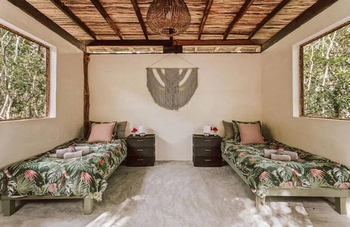 Soliman Bay Cabin | Casa Arkaana Eco Retreat
