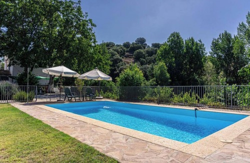 Tozar House | Casa Aurora is a cozy 2 person house in Mures, Spain, with a charming, tradition