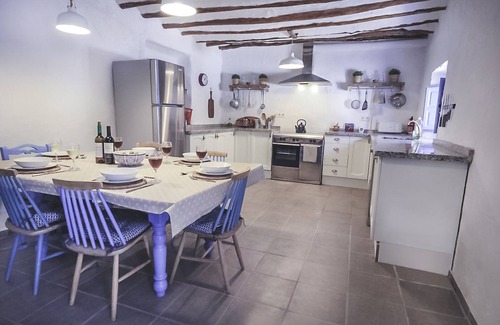 Hinojares House | Casa Azul Cazorla - Sleeps 8 in Parque Natural Sierras de Cazorla,
