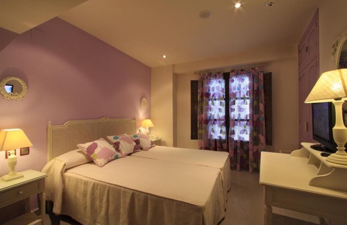 Barrio de la Villa Hotel | Casa Baños de la Villa