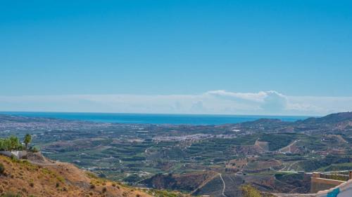 Benamargosa Villa | Casa Balcon de la Axarquia Almachar by Ruralidays