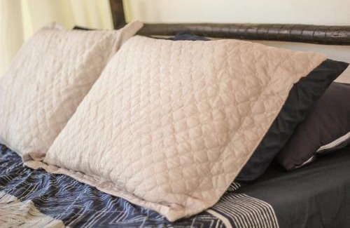 Alto Paraiso de Goias Cabin | Casa Borba Chalé e rio privativo