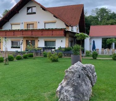 Moieciu House | Casa Bucegi