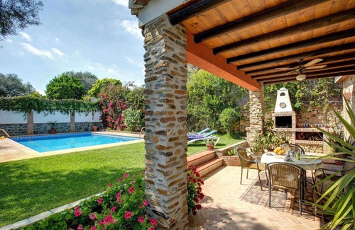 Orgiva Villa | Casa Buganvilla - Two Bedroom Villa, Sleeps 4