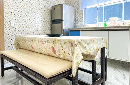 Vista Linda House | Casa c ótima localização e Wi-Fi em Bertioga/SP