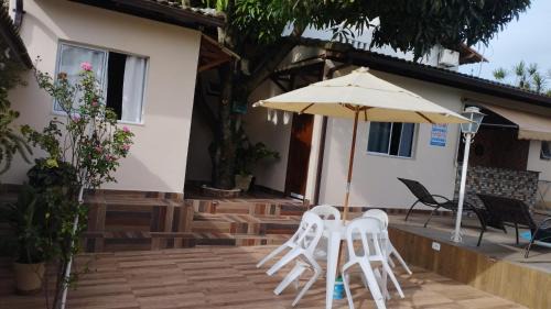 Praia do Morro House | Casa c/Piscina e Área Gourmet, 5 min da praia.