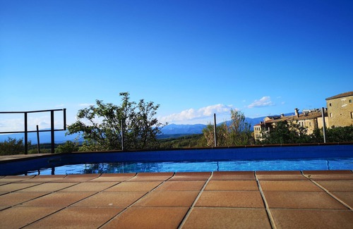 Pinell de Solsones Cottage | Casa Cal Fuster for 5 people