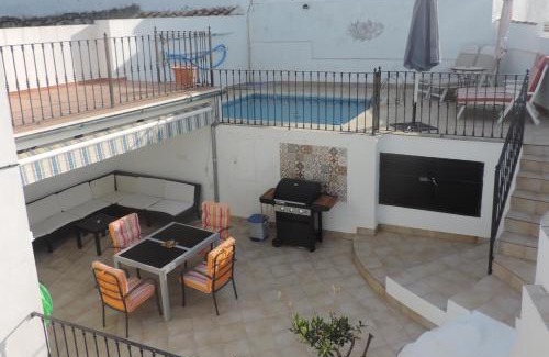 Olvera House | Casa Cal y Sol