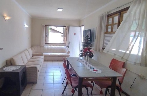 Santinho House | Casa Calmaria