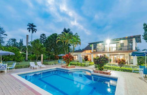 Armenia House | Casa Campestre La Habana