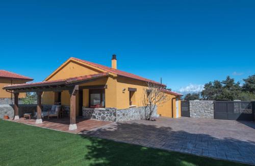 Ortigosa del Monte House | Casa Cantera del Berrocal