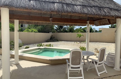 Chelem House | Casa Canukatan - A Modern Mexican Beach Villa