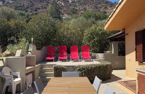 Villaggio Mandorli House | Casa Caterina. House with a beautiful view of the sea and mountains.