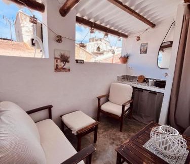 Abarán Hotel | CASA CERCANA LA CASA de LA ALEGRIA