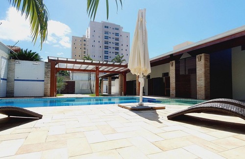 Praia dos Sonhos House | Casa com 6 Suites Praia dos Sonhos