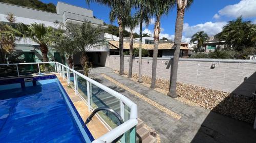 Barra House | Casa com Piscina - Refúgio do Mar