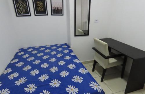 Matinhos House | Casa com piscina à 460m do Mar