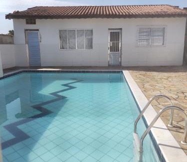 Peruibe House | Casa com piscina