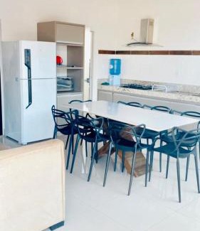 Setor Lagoa Quente House | Casa com piscina e duas suítes perto do Parque Lagoa Quente