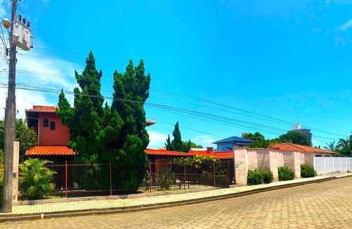 Praia da Armacao do Itapocoroi House | Casa com Piscina em Penha/SC - Beto Carrero