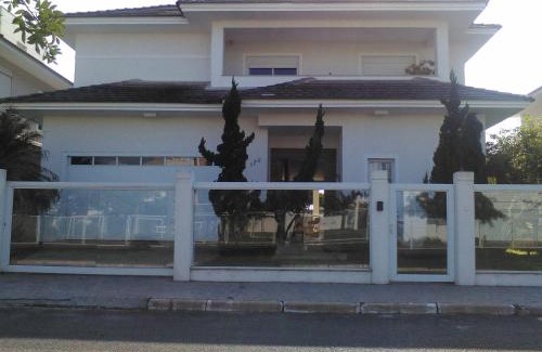 Ingleses Centro House | Casa com piscina na Praia dos Ingleses em Florianopolis - 5 dormitórios