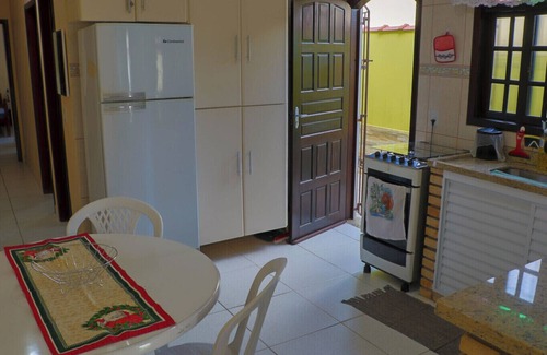 Suarao House | Casa com WiFi e churrasq a 500m da Praia de Suarão