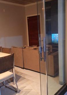 Macapa House | Casa completa com área gourmet e piscina -2 quartos