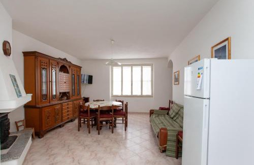 Monte Longu Apartment | Casa con giardino