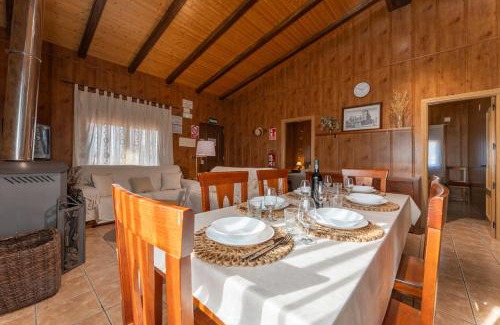 Valverde de Merida Ski Chalet | Casa con piscina Jailás