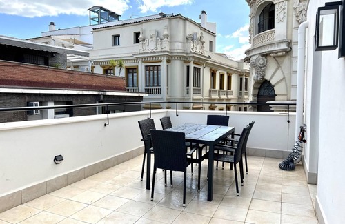 Distrito Centro Apartment | Casa con terraza Alfonso XIII