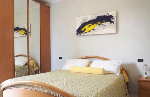 Rivoli Veronese Apartment | Casa con vista Forte - tra lago e monti