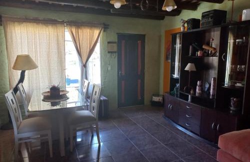 Piriapolis House | Casa confortable y tranquila- Piriápolis