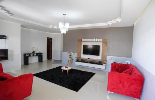 Araruama House | Casa confortavel com WiFi, piscina e churrasqueira