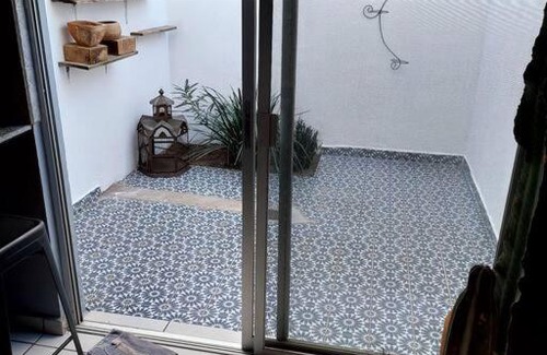 Zapopan House | Casa coto Alta luz con alberca