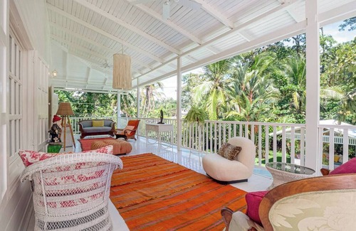 Puerto Viejo de Talamanca Villa | Casa Agogó - Carribean house/pool/steps from beach