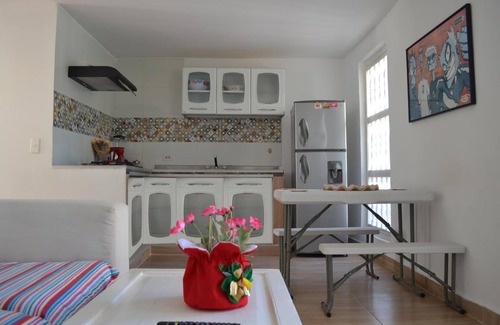 Urbanizacion Eliana Hotel | Casa Crespo