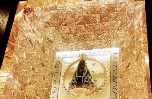 Aparecida House | Casa da família em Aparecida tv wi fi 4 banheiros à 5 min da Basílica