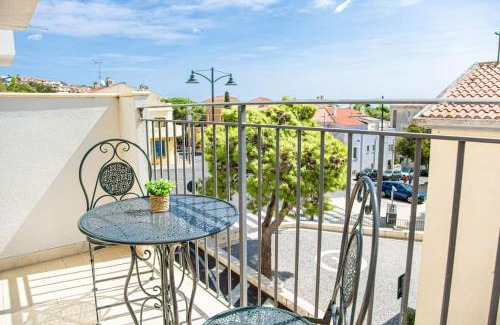 Cala Gonone Apartment | Casa Dalia, air/con wi-fi per 3