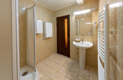 Tirgu Jiu House | Casa Danielescu