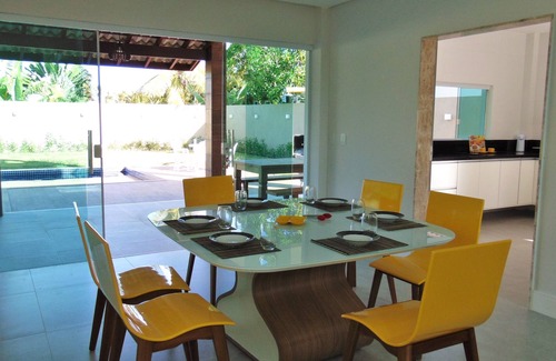 Barra do Jacuipe House | Casa das Palmeiras - 4 suites pool 250m from the beach Condo