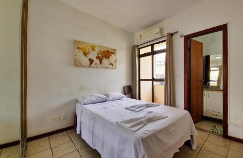 Santa Monica House | Casa de 2 Suítes com Internet Rápida e Comodidades