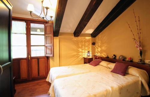 La Plaza House | Casa de Aldea Peña Sobia