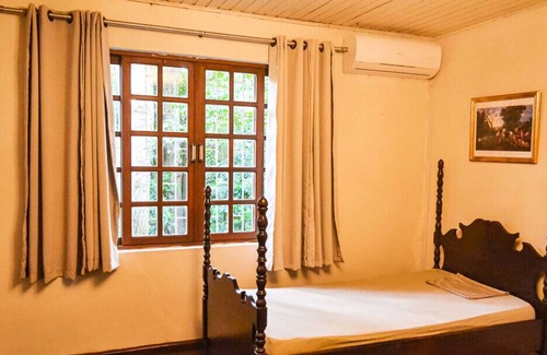 Muquem House | Casa de campo c churrasqueira em Florianópolis/SC