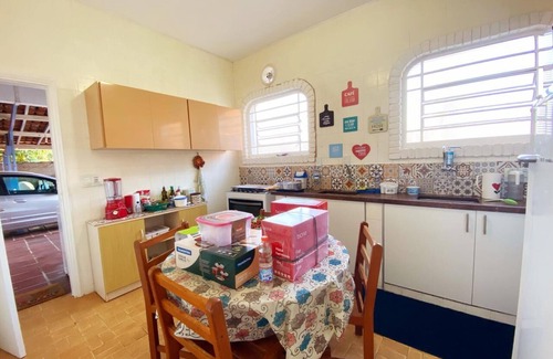 Valinhos Cottage | Casa de Campo com Ampla Área de Lazer, Piscina, Mini Campo e Quadra