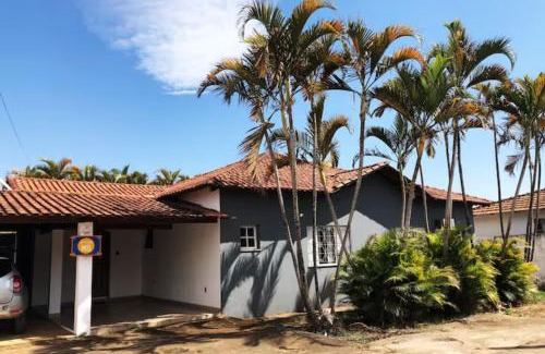 Itanhandu Villa | Casa de campo com piscina, mesa de bilhar e 3 quartos