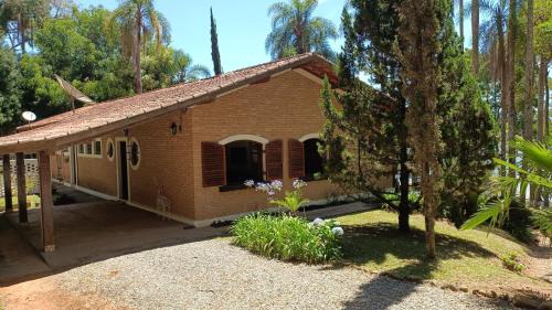 Ibiuna House | Casa de Campo em Ibiúna de frente para represa