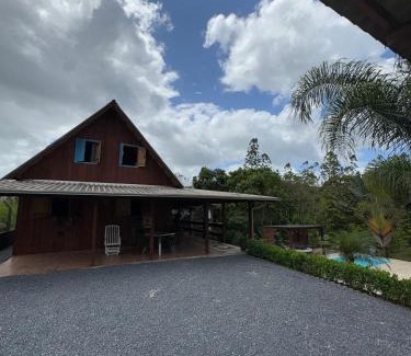Tijucas Ski Chalet | Casa de Campo no Oliveira