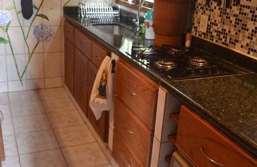 Historic Center House | Casa de charme na mata atlantica, área de lazer com 2 piscinas 8kms das praias