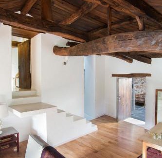 A Pontenova House | Casa de las Flores/Casa de campo LUGO